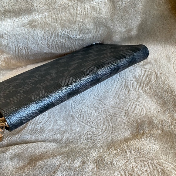 SOLD. Louis Vuitton large zippy organizer - Picture 5 of 10